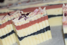 Load image into Gallery viewer, Fancy Face Bar Soap